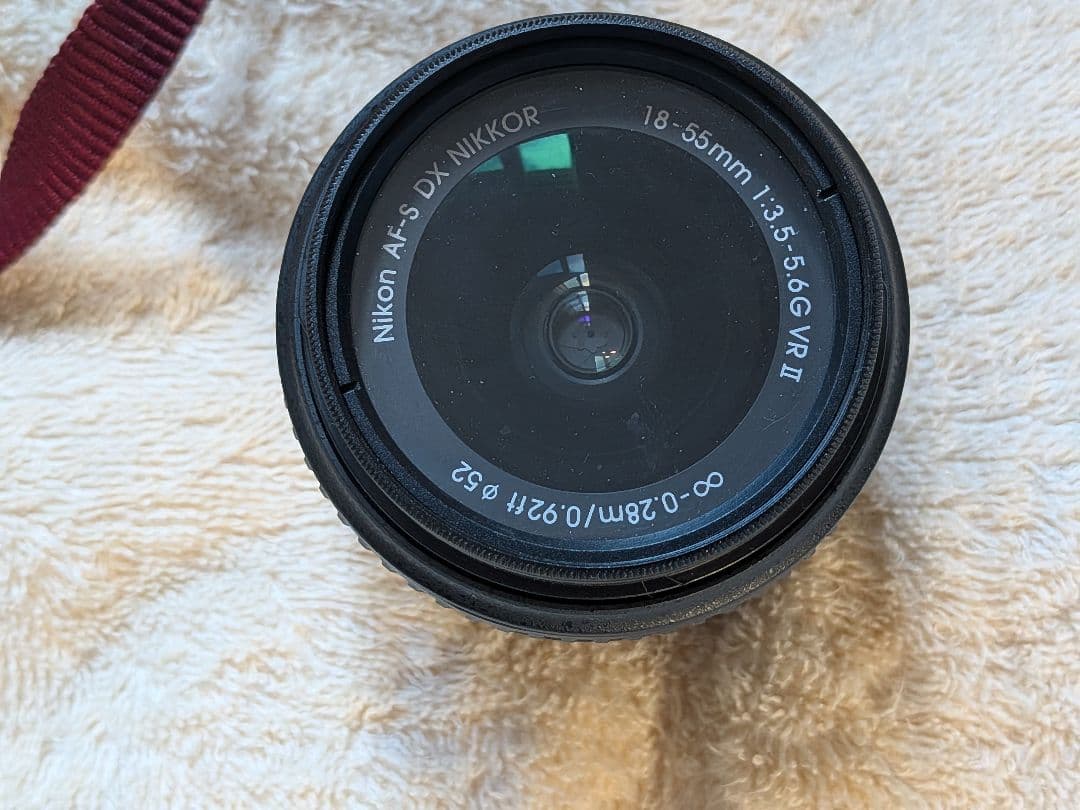 Nikon D3300 デジタル一眼レフカメラ レッドセット