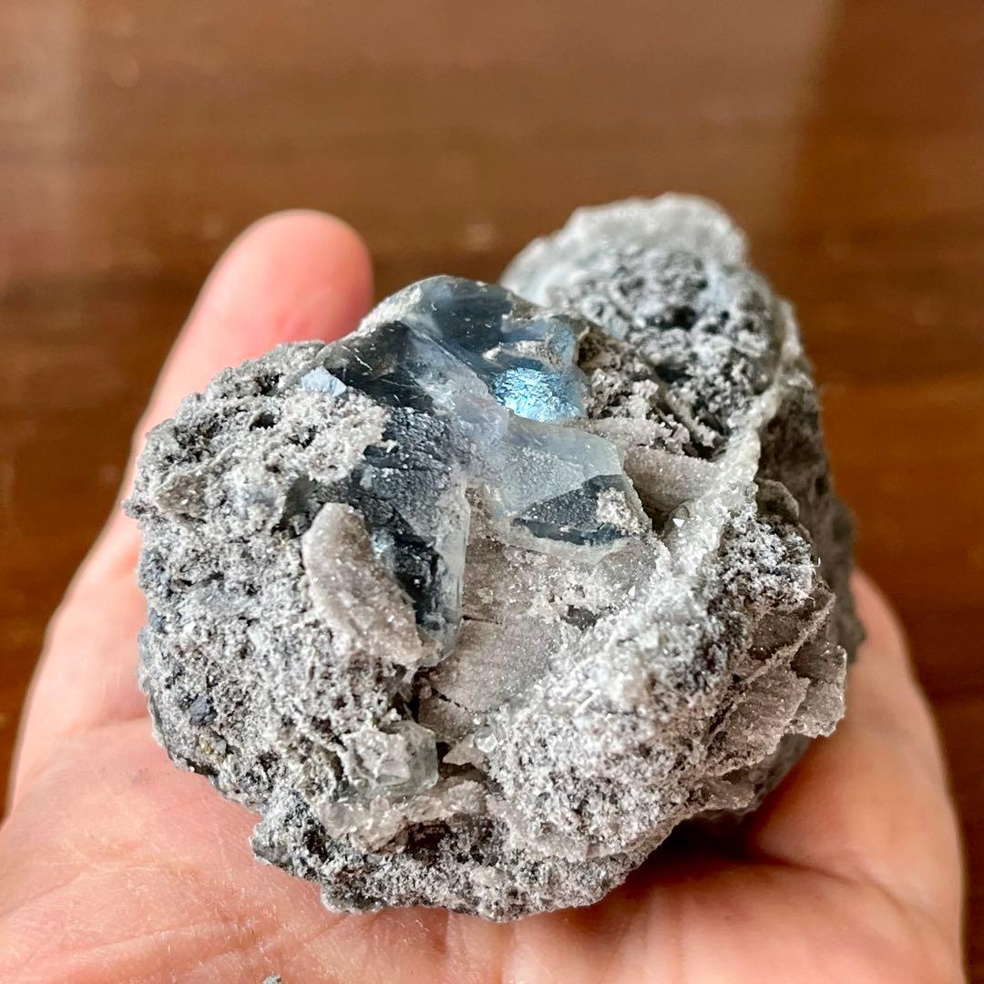 虹 キューブ ブルー フローライト 983.75ct 蛍石 原石 鉱物 天然石