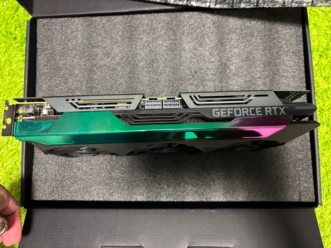 ZOTAC RTX 3070 Ti HoloBlack 8GB 動作確認済み