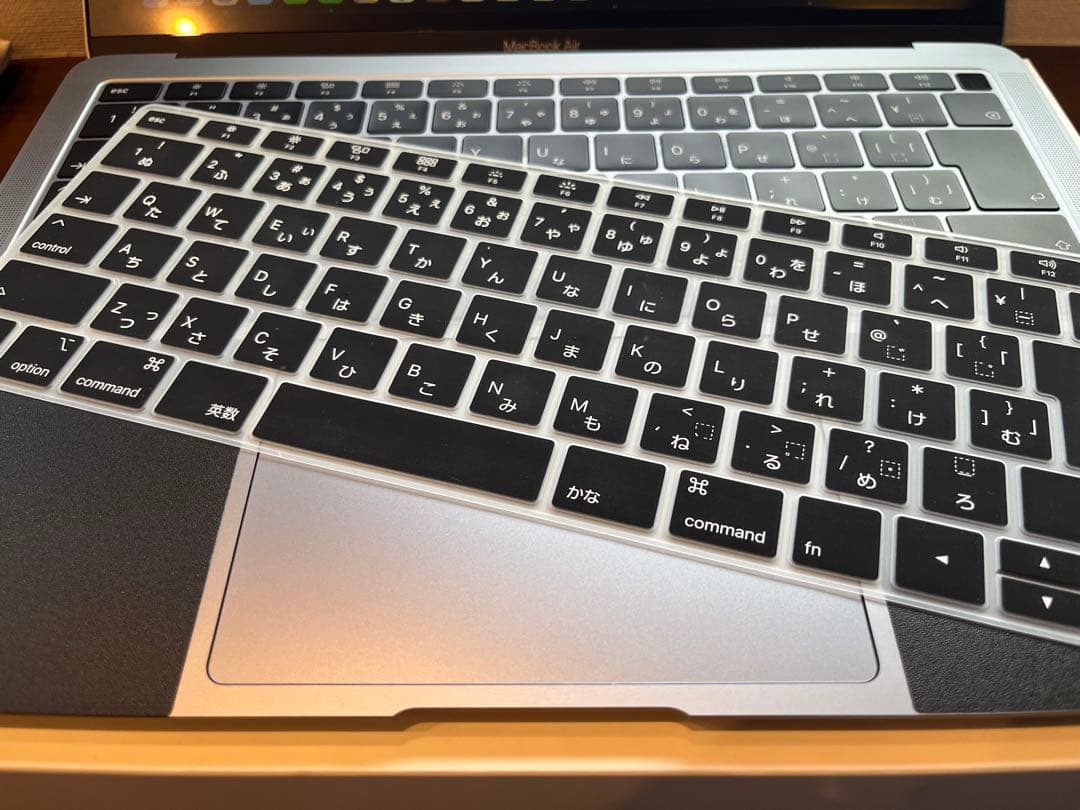 【極美品】MacBook Air 2019 13インチ 放電回数72回