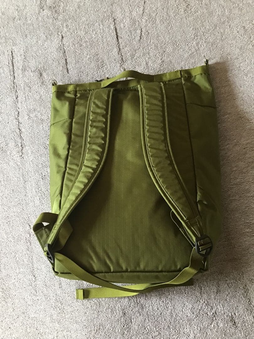 モンベルベルニナバッグ15L