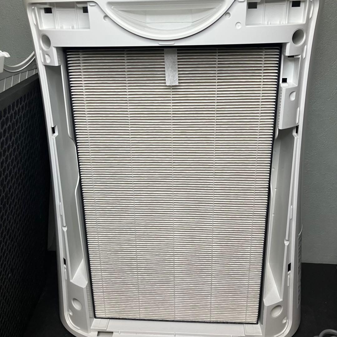 極美品　SHARP 空気清浄機　プラズマクラスター7000 FU-H50-W