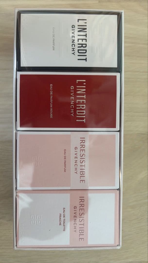GIVENCHY 香水セット 4本入り