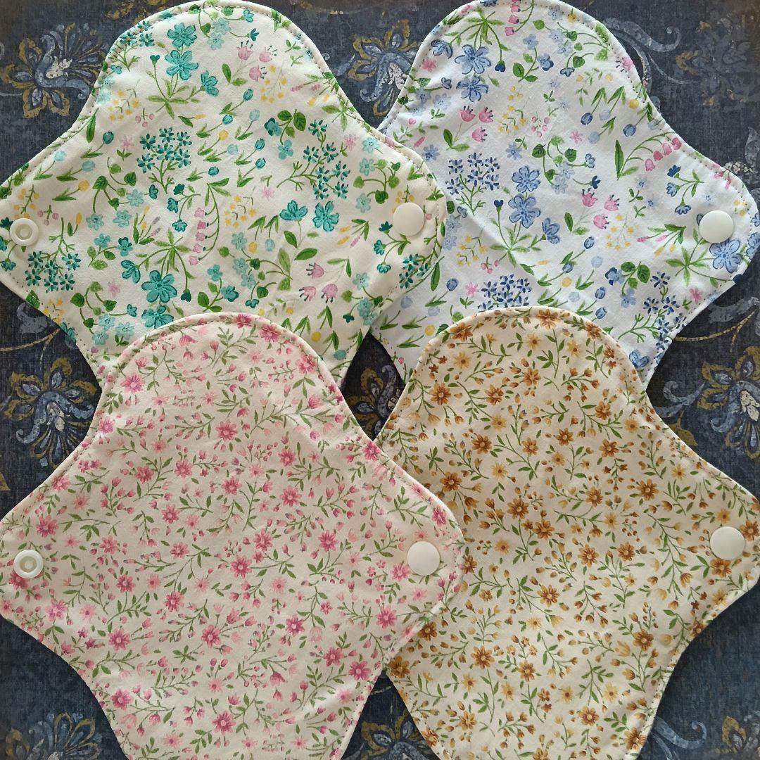 組み換え可❤毎日使える♪特価！防水布ナプキン4枚セット⑦