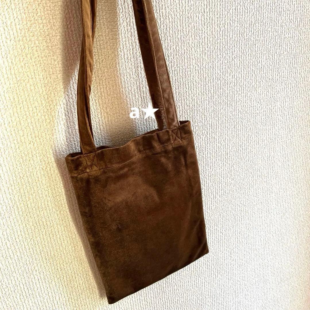 ネイルカラー・マニキュア rihka petite tote bag chai tea