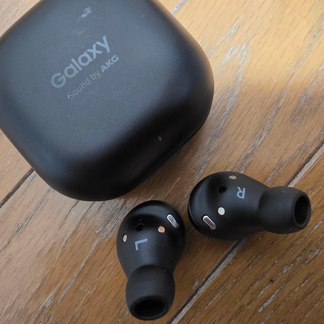 美品SAMSUNG(サムスン)ワイヤレスイヤホン Galaxy Buds Pro