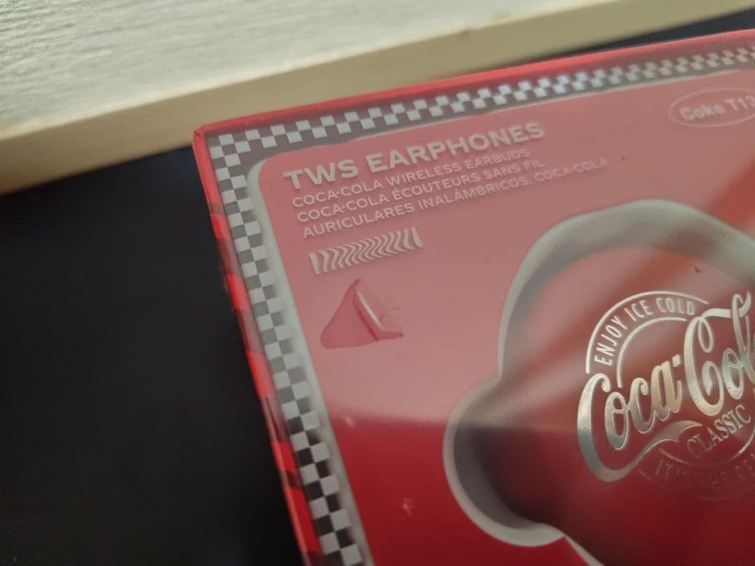 未開封Coca-Cola T13 ワイヤレスイヤホン