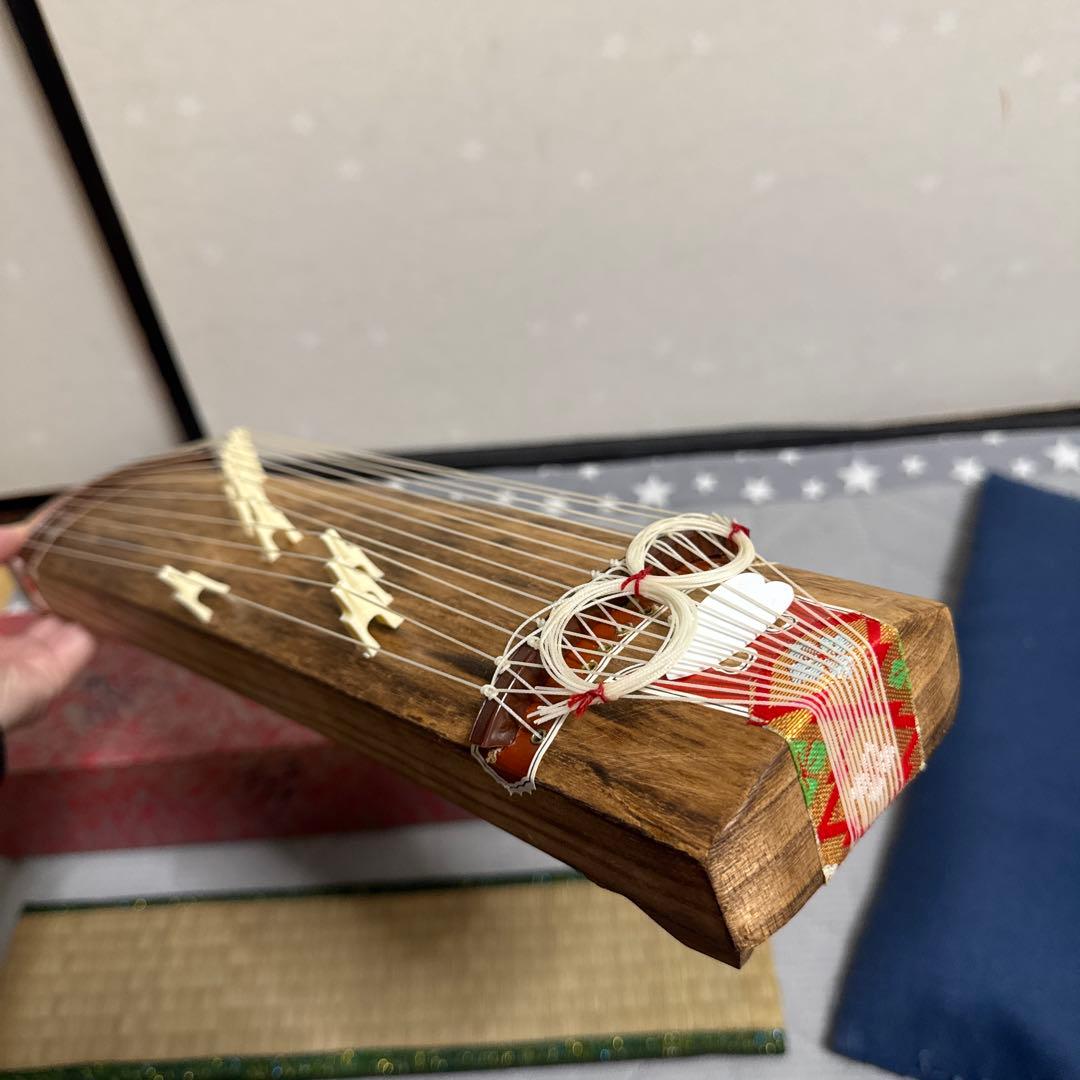 13弦　ミニ琴　箱　畳付き