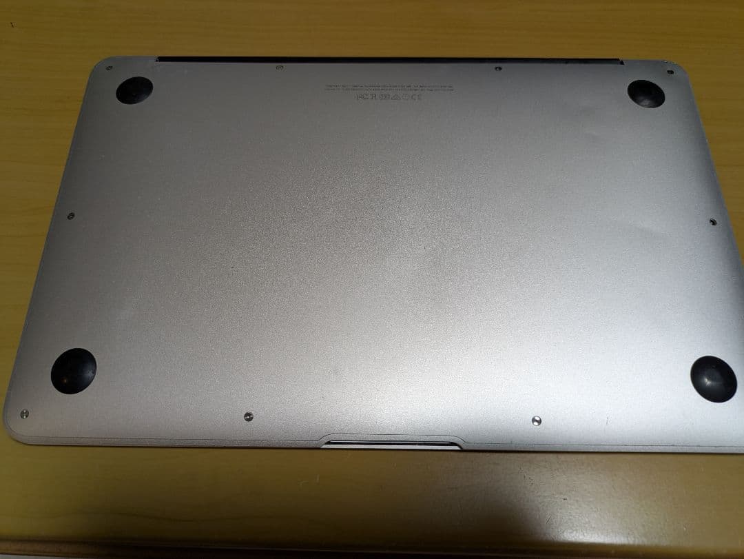 Apple MacBook Air 2015 バッテリー不良