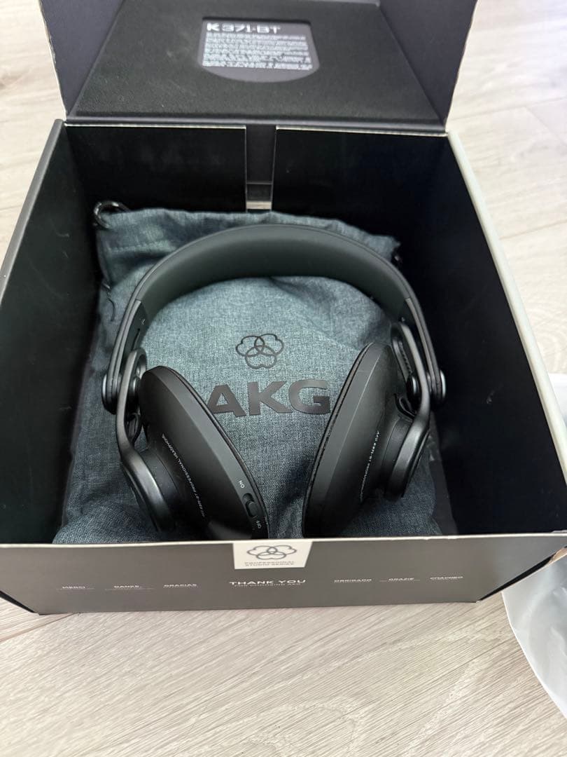 AKG K371-BT ワイヤレス　モニターヘッドホン