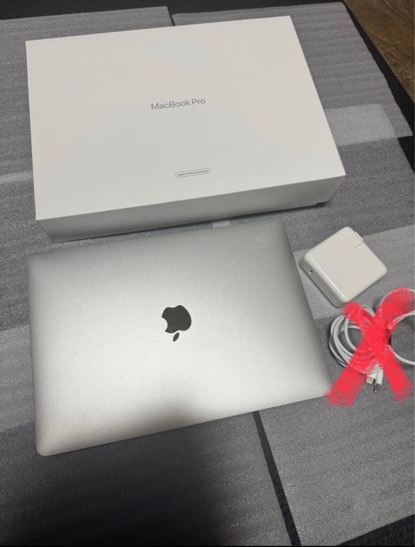 し*ん様 M1 MacBook Pro 13インチ 2020 / 8GB