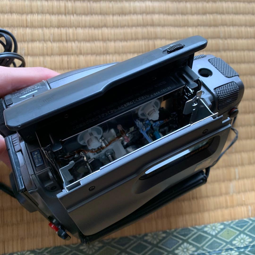 SONY CCD-TR900 8mm ビデオカメラ 簡易動作確認済み
