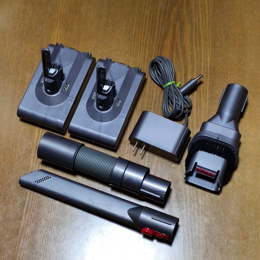 ダイソンV8 SV10掃除機 完全分解清掃済み 動作品 純正バッテリー2つセット