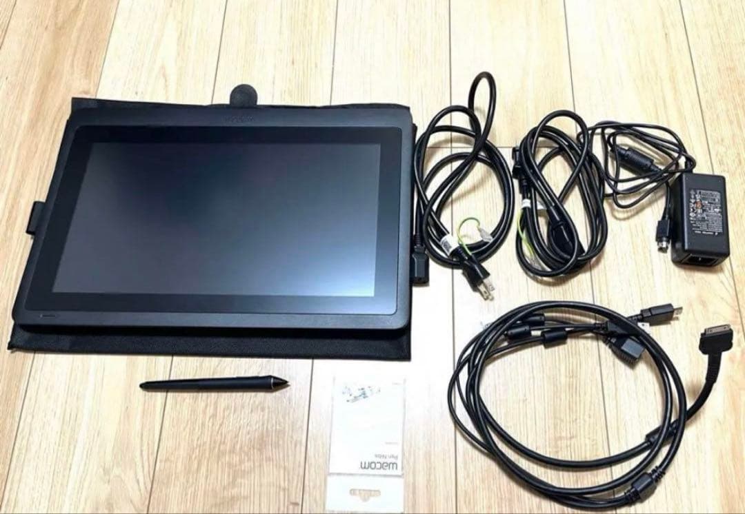 Wacom　Cintiq16　液晶ペンタブレット DTK-1660 K0D