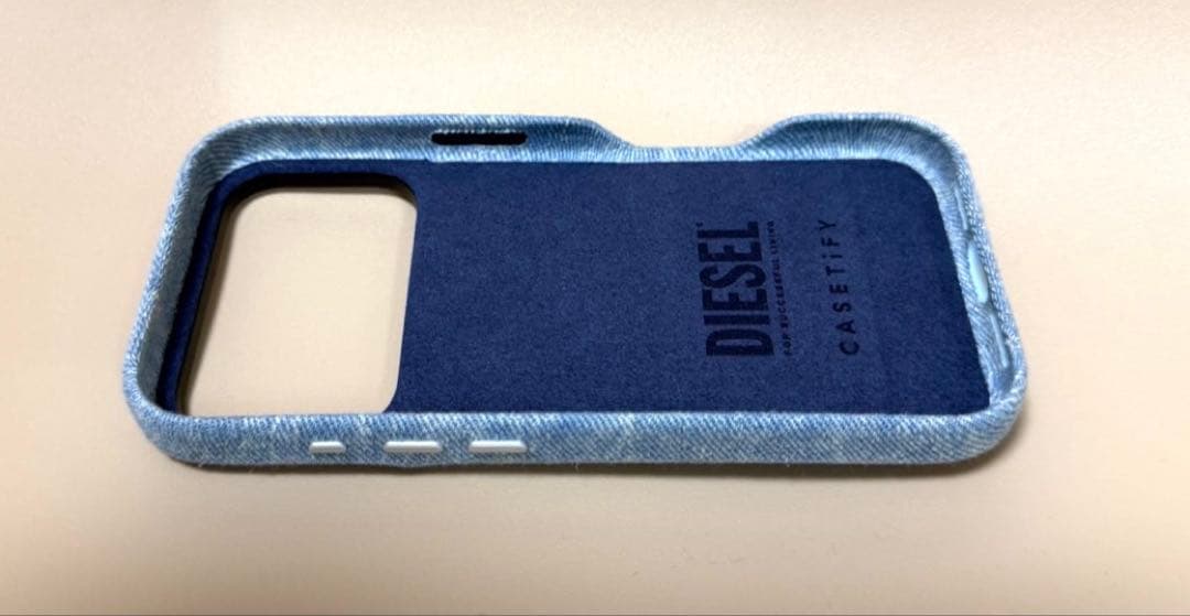 【公式・完売】DIESEL CASETiFY iPhone17 Pro ケース