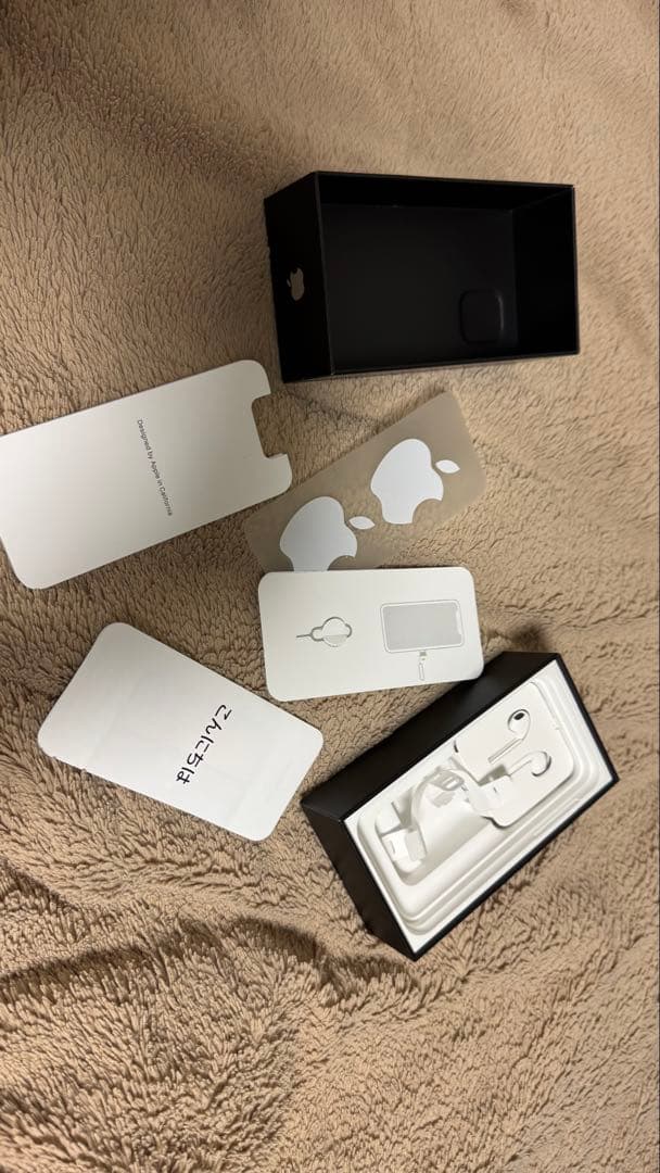 iPhone11pro 256gb シルバー　SIMフリー(再掲)