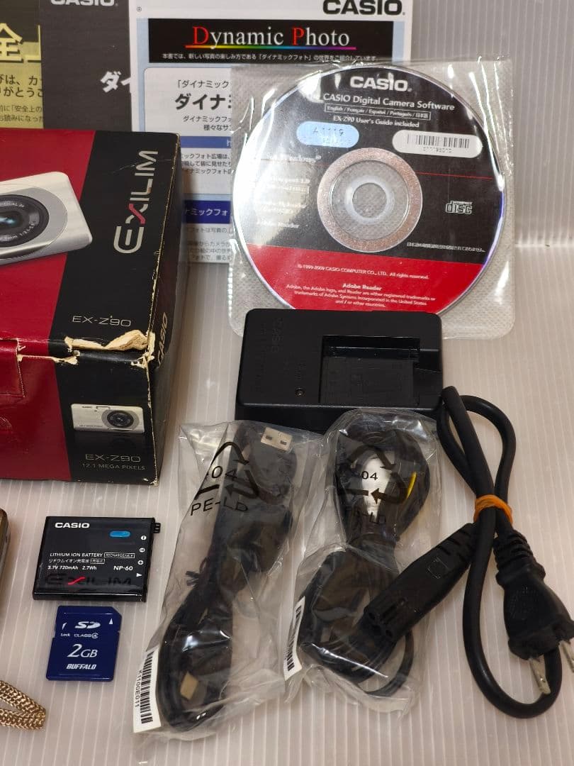 CASIO EX-Z90 コンパクトデジタルカメラ ゴールド 付属品多数