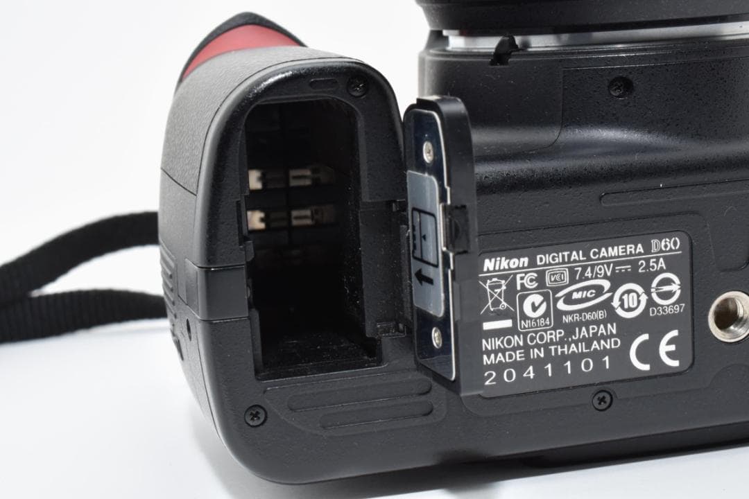 【大人気】 Nikon ニコン D60 レンズキット デジタル一眼カメラ