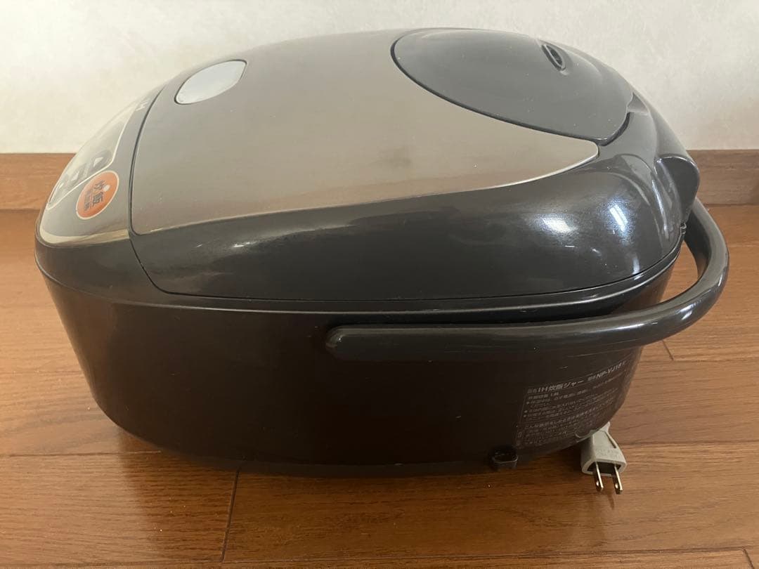 象印 Zojirushi NP-VJ18 IH炊飯器 1升(10合)炊き