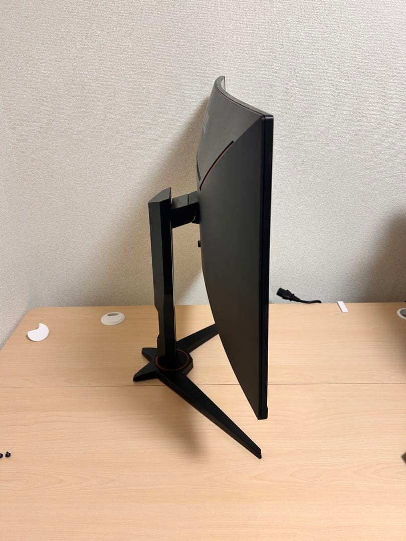 AOC C27G1 曲面ゲーミングモニター 27インチ