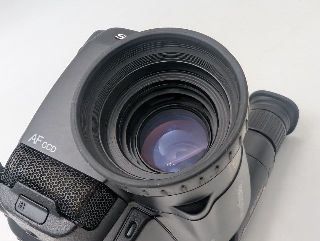 SONY ソニー 8mm テープ ビデオカメラ CCD-TR250