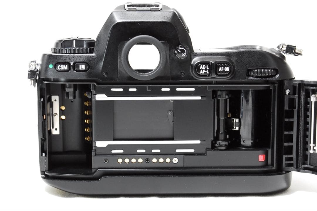 動作品⭐️ Nikon F100 フィルムカメラ ベタつき無し・液晶漏れなし