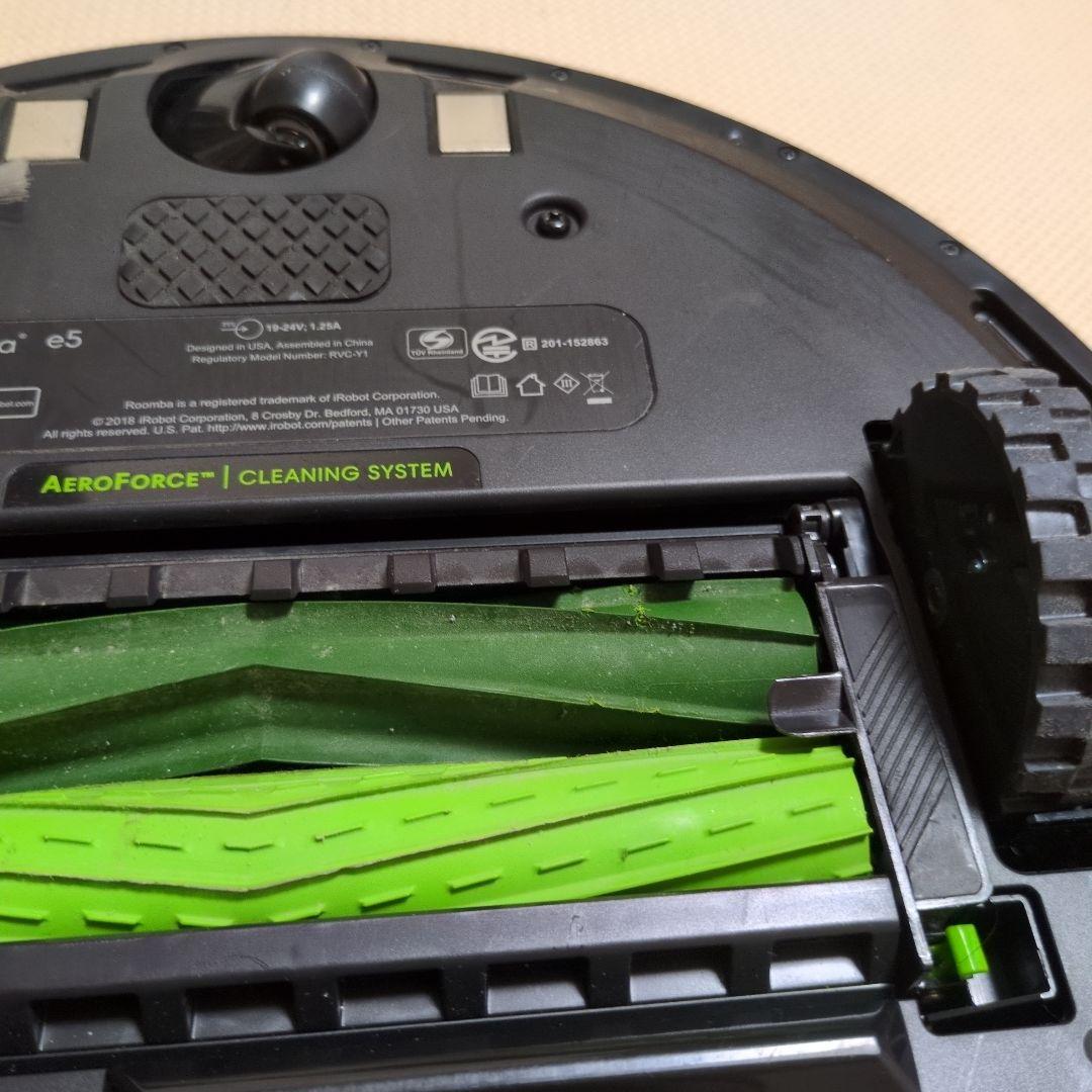 iRobot Roomba ルンバ e5 本体＋充電器