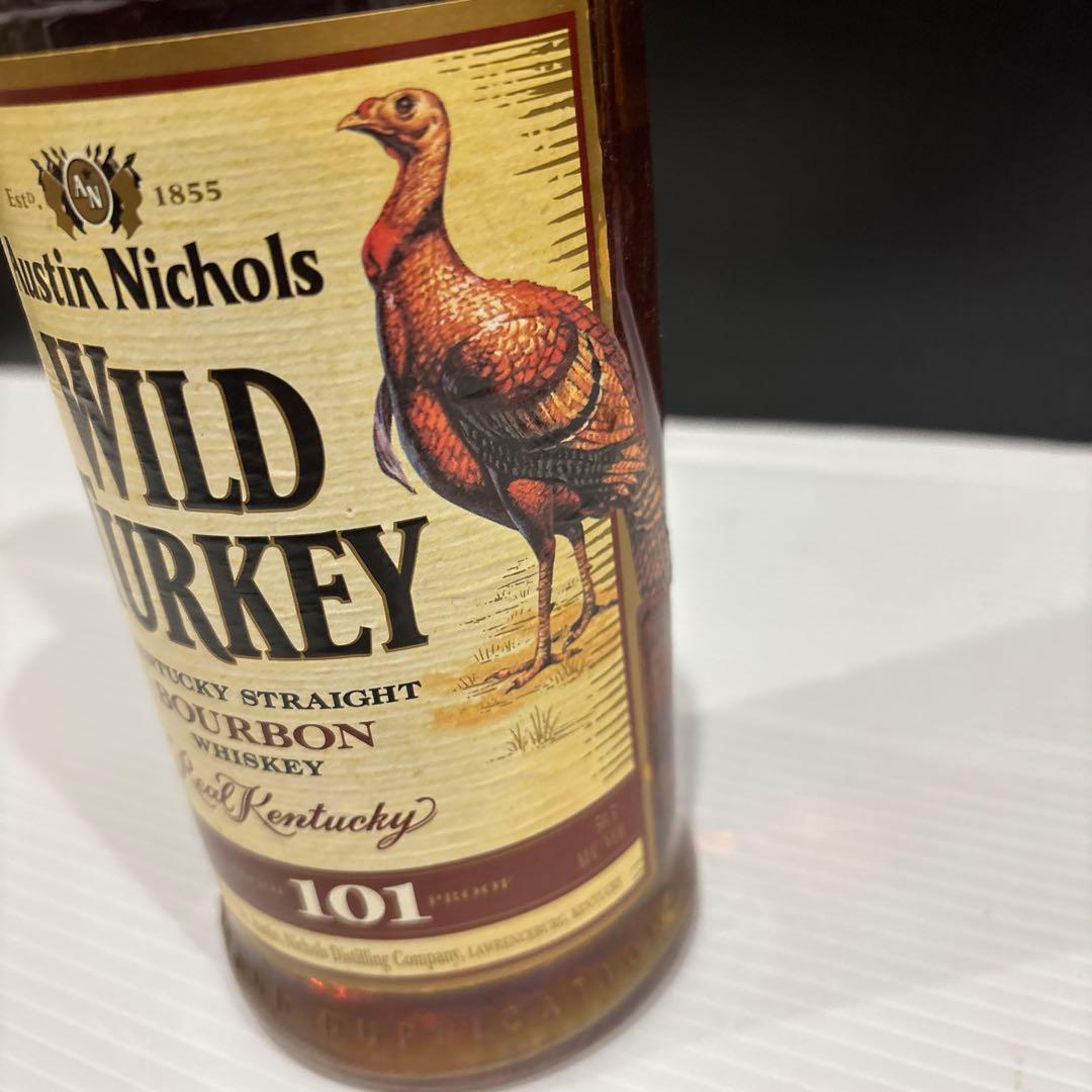 旧ラベル　Wild Turkey バーボンウイスキー 750ml 101プルーフ