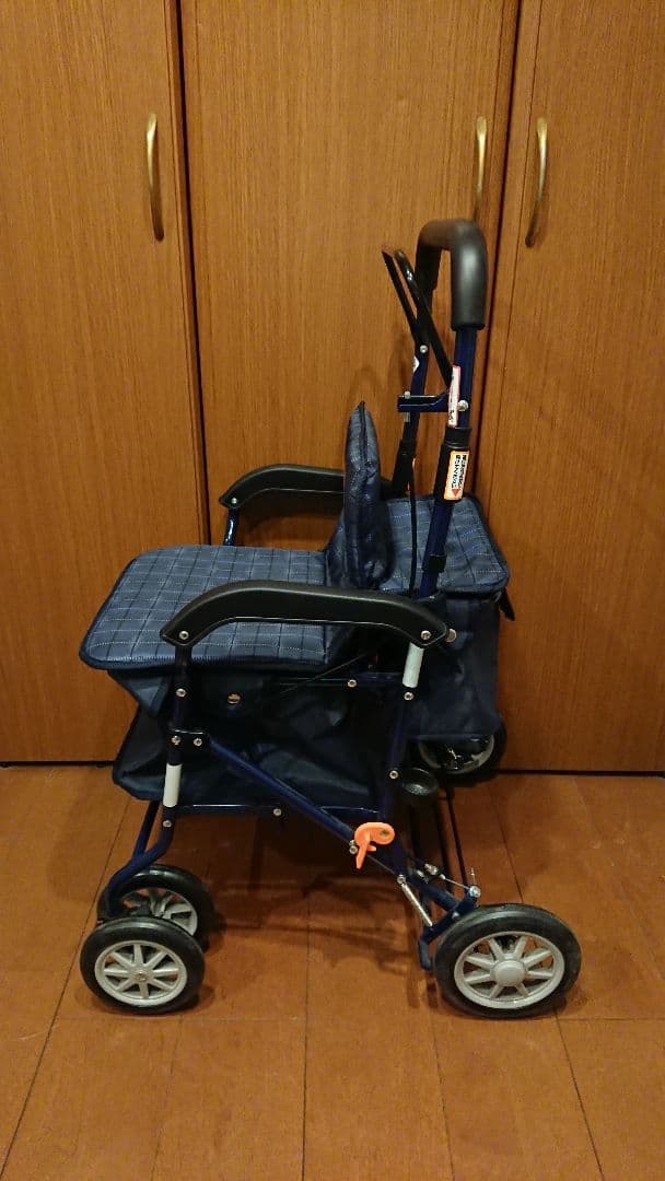【極美品 取扱説明書付】 幸和製作所 アルミ製 シルバーカー PW-298