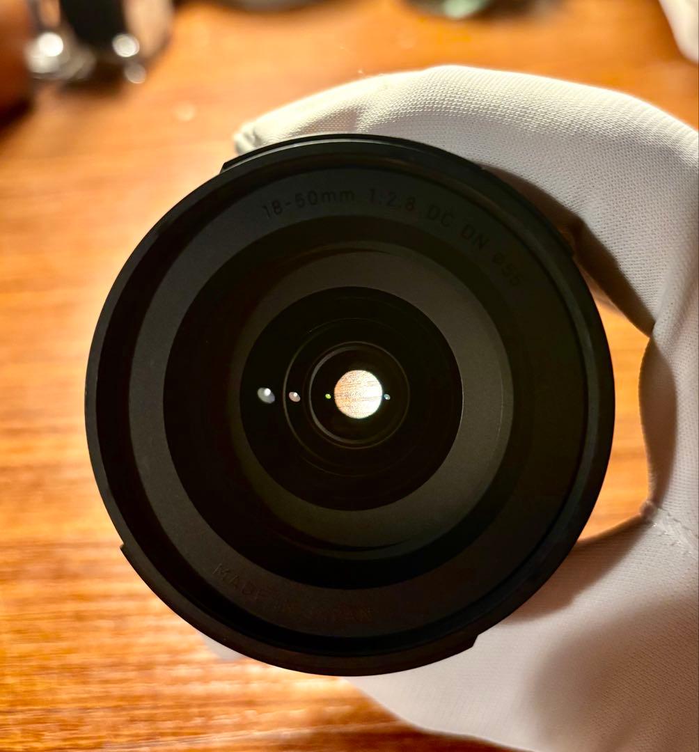 SIGMA 18-50mm F2.8 Xマウント
