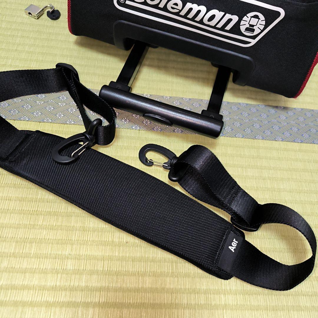 Coleman ローリングバッグ　赤