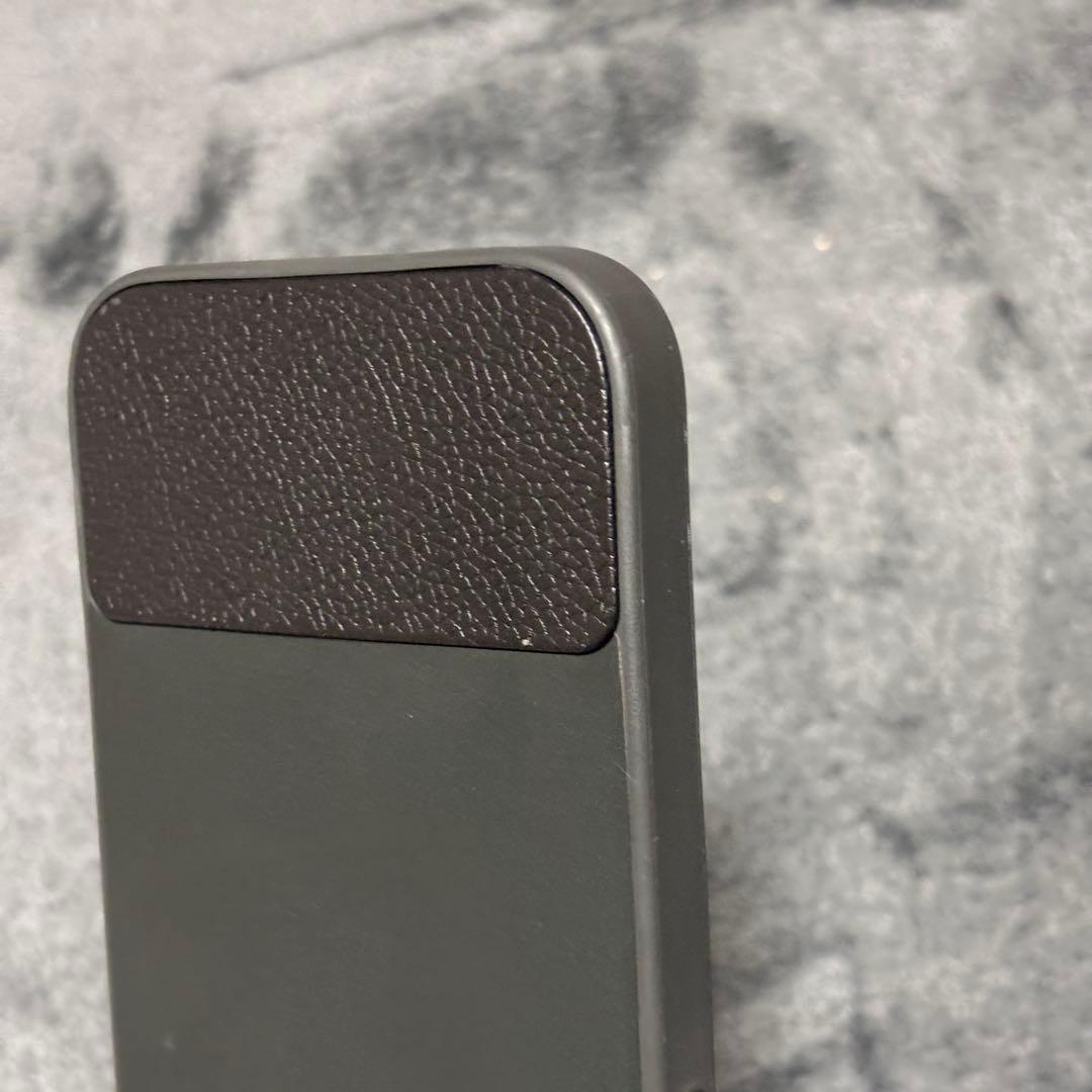 iPhoneアクセサリー Clicks Keyboard for iPhone 16