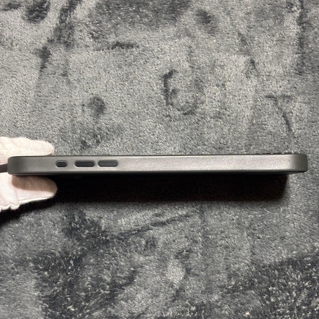 iPhoneアクセサリー Clicks Keyboard for iPhone 16