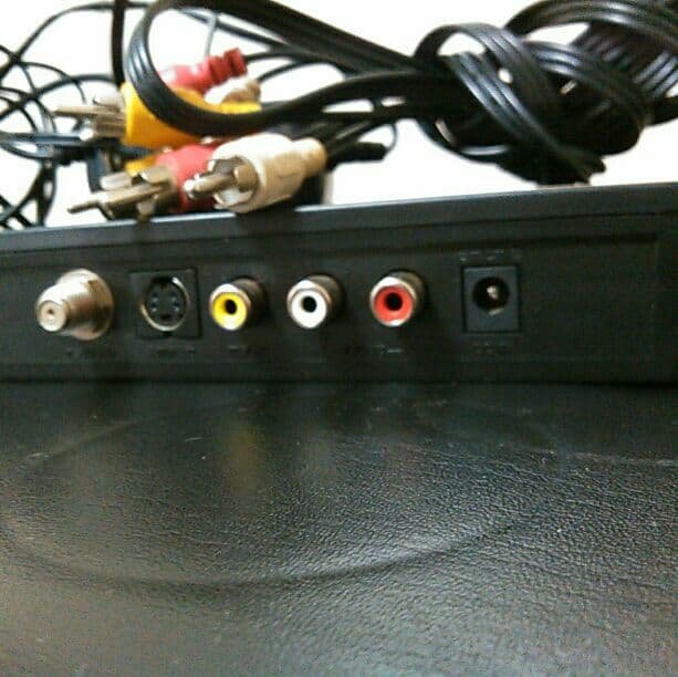 送料込み　YAMAZEN 地上デジタルチューナー YCD-C10