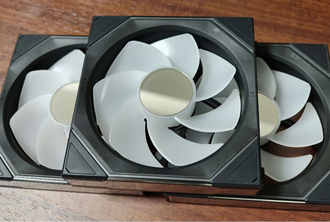 LIAN LI UNI FAN SL INF 120 BK 3個セットパック