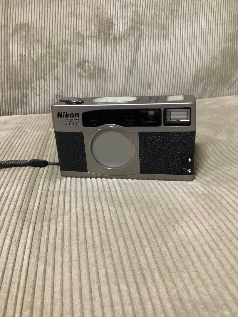 Nikon 35ti フィルムカメラ　35mmf2.8