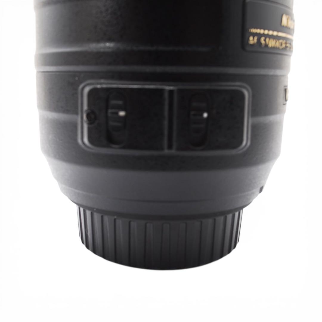 Nikon 55-300mm VR 望遠ズーム 手ブレ補正