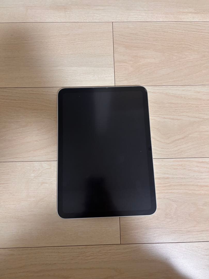 iPad 第10世代 128GB シルバー