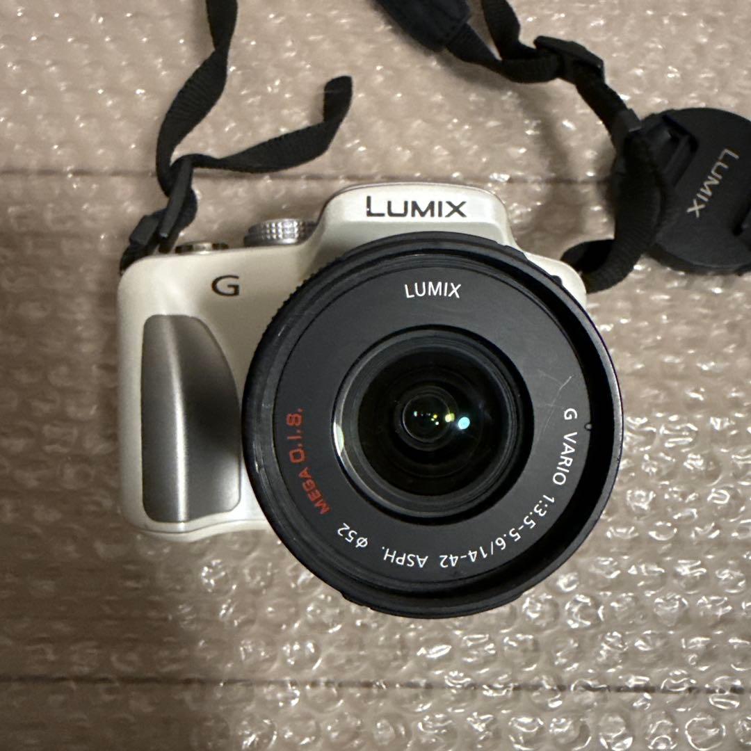 カメラ　Panasonic LUMIX DMC-G3