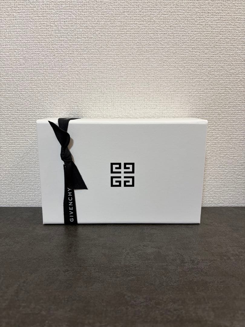 GIVENCHY オードモワゼル フローラル オーデトワレ 100mL