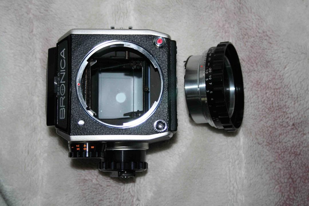 ZENZA BRONICA EC＆NikkorF50mm、美品、取説付