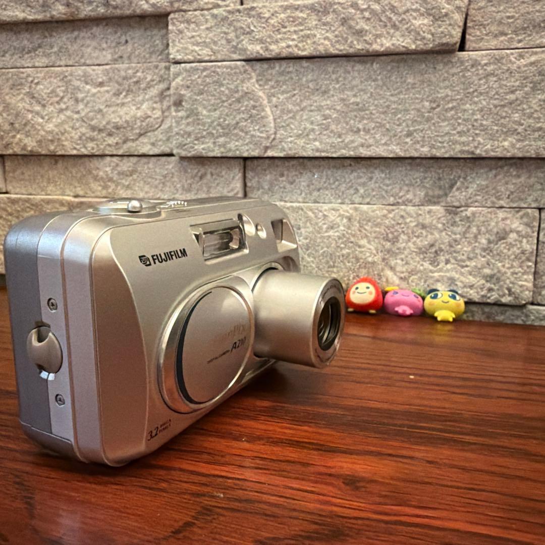 FUJIFILM FinePix A210 xDピクチャーカード付 乾電池式
