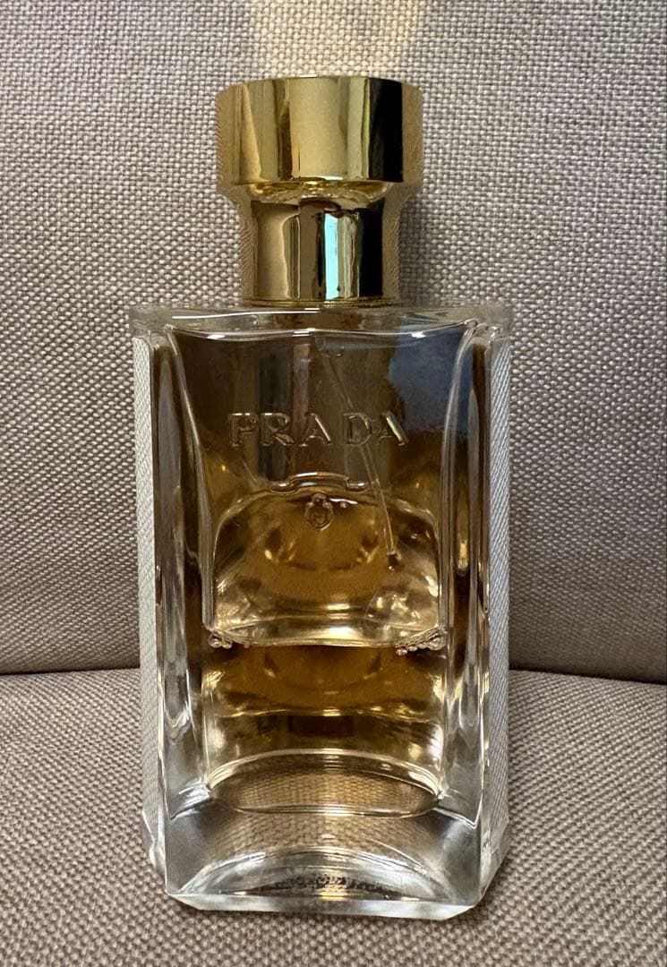 PRADA フェム オーデパルファム 50ml