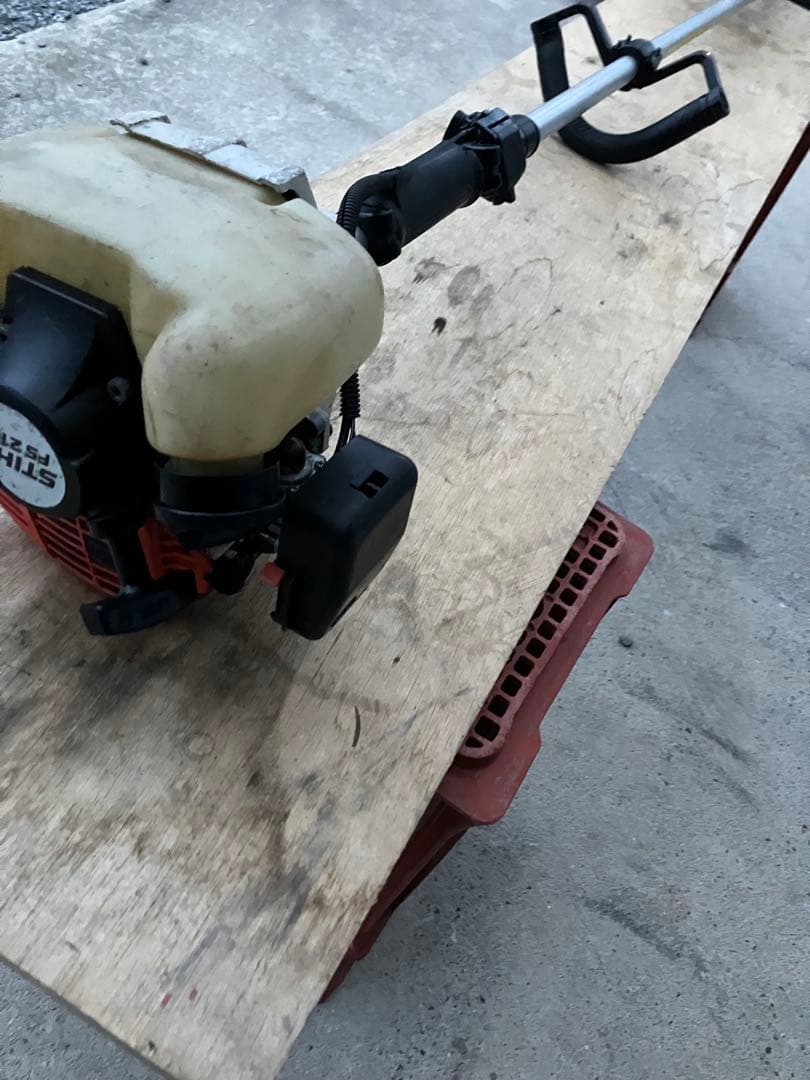 ￼STIHL FS2102