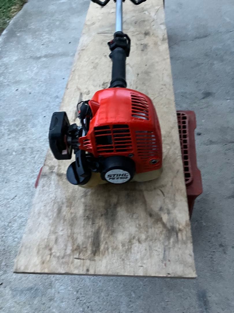 ￼STIHL FS2102