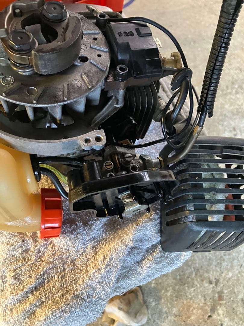 ￼STIHL FS2102