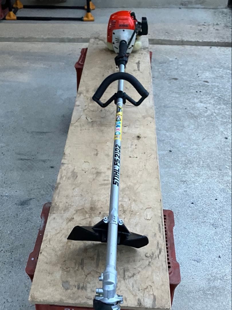 ￼STIHL FS2102