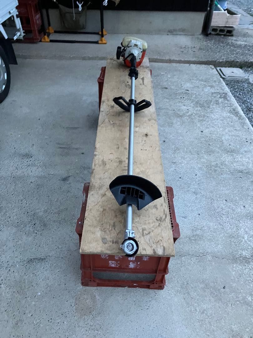 ￼STIHL FS2102
