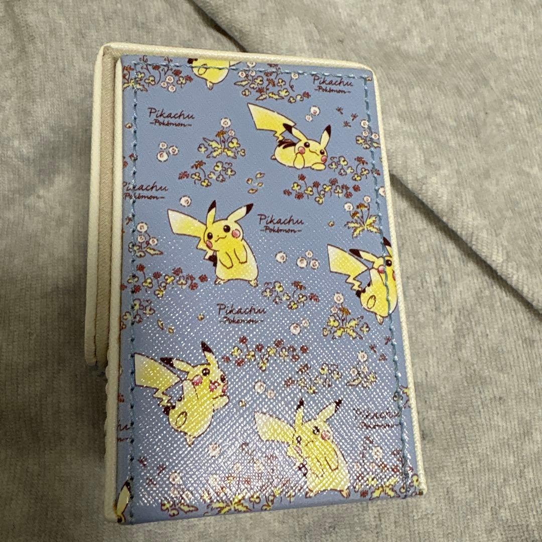 ポケモンカードケース ピカチュウ　デッキケース