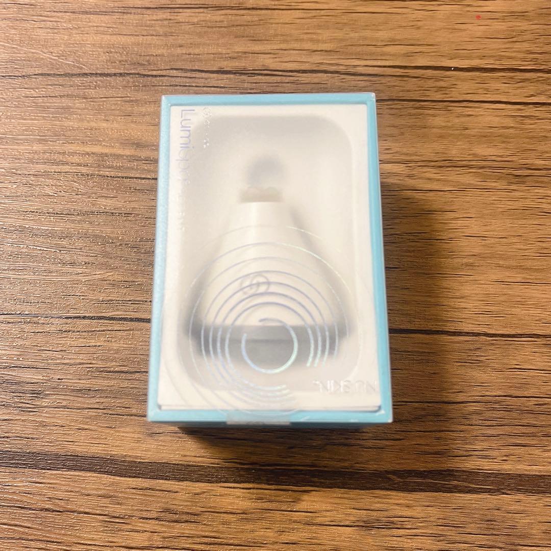 ニュースキン NuSkin LumiSpa 美顔器 充電台付 動作確認済 中古